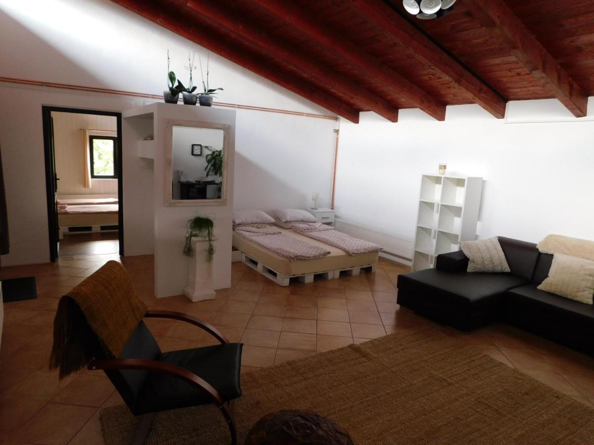 Mountain Vista Suites Zarnesti Exterior foto